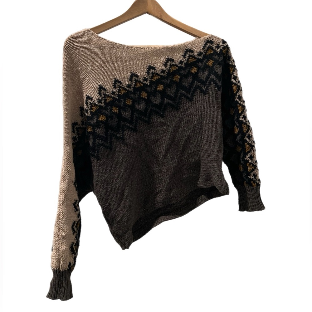 Slightly off the shoulder freepeople sweater - Picture 1 of 3